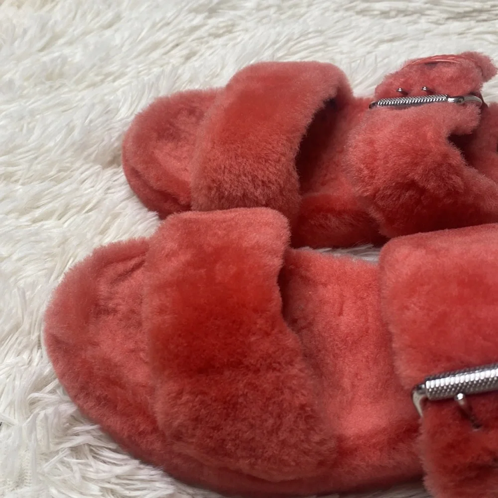 Ugg Platform Coral Colored Fuzzy Slip-On Buckle Sandals Size 8